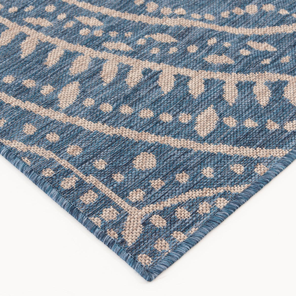 Mainstays Global Medallion Blue Polypropylene Outdoor Area Rug, 6'6"x9